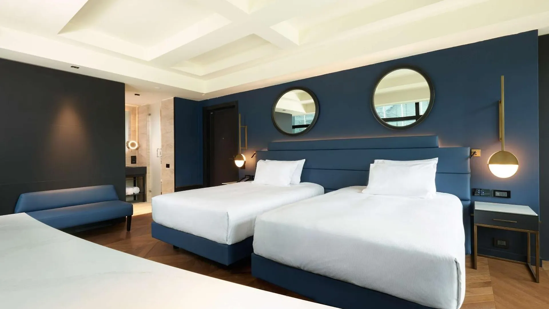 Hilton Rome Eur La Lama 4*,